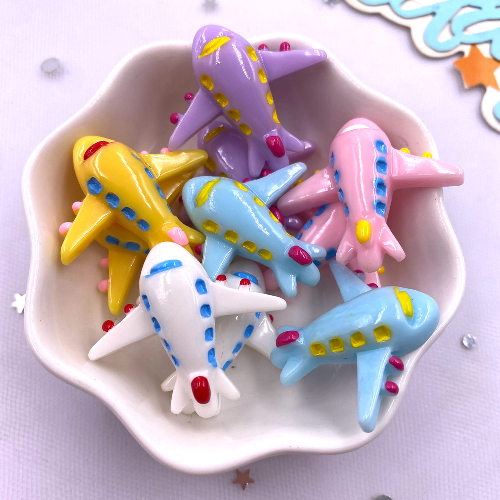 Paradise Jewelry & Watches Llc Photos - 10PCS ผสมเรซิ่นการ์ตูนที่มีสีสันเครื่องบินแบนหิน Figurines สมุดภาพ DIY งานฝีมือตกแต่งคริสต์มาสเครื่องประดับอุปกรณ์เสริม