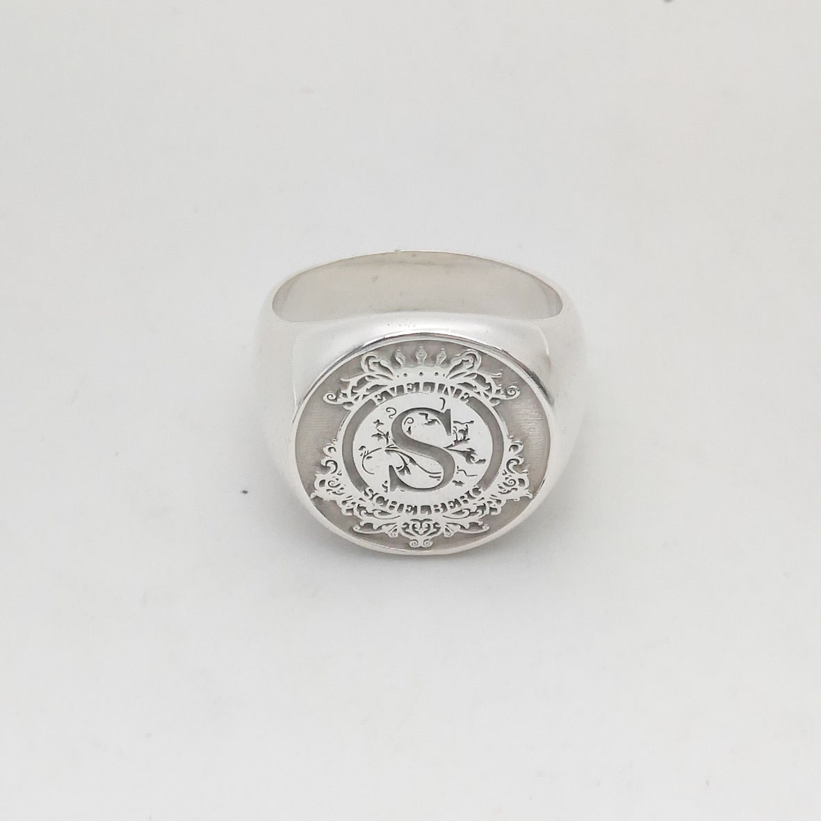 แกะสลักที่กําหนดเอง 17 มม.รอบแ - Mens Signet Ring บทวิจารณ์และราคา