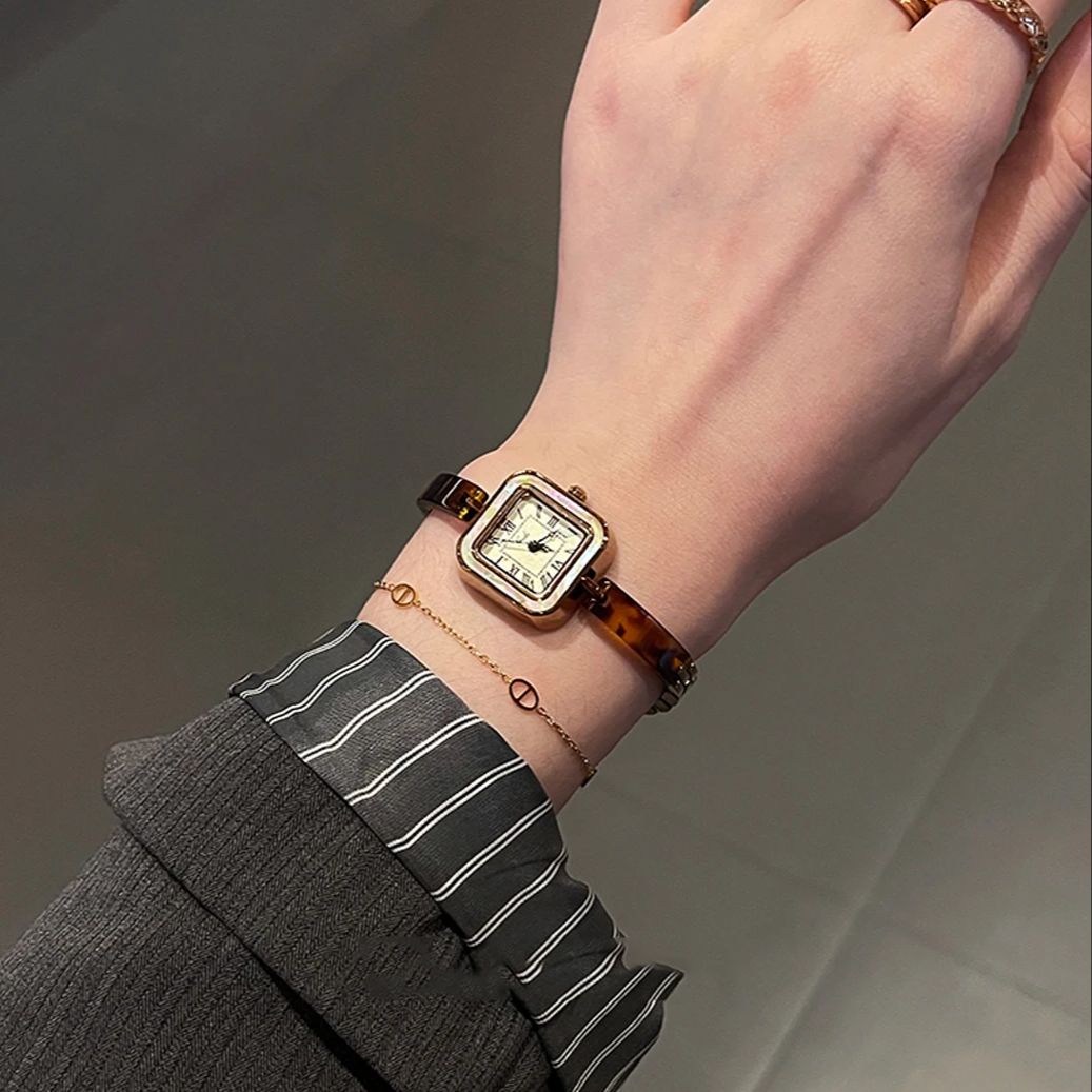 นาฬิกาผู้หญิงสไตล์วินเทจสุดหรู - Jewelry Watches Vintage บทวิจารณ์และราคา