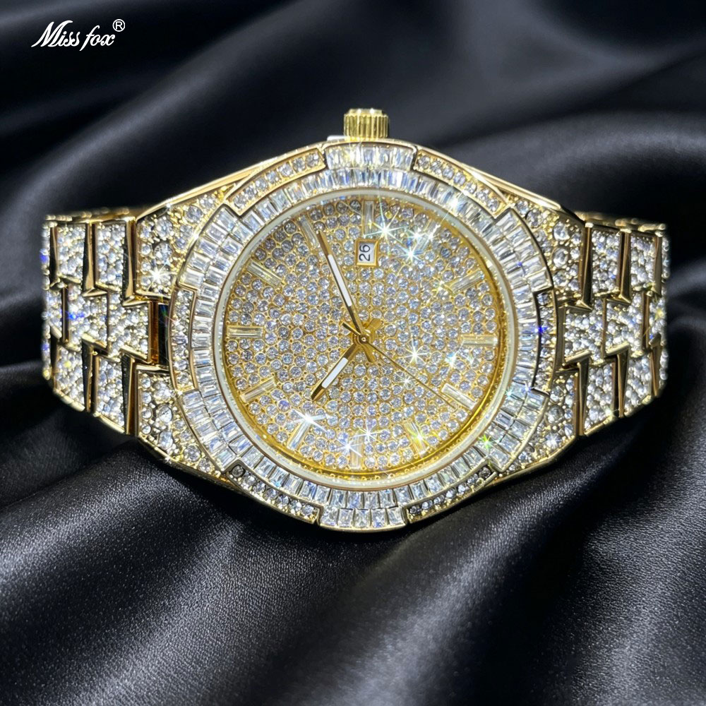 นาฬิกาข้อมือผู้ชายสีทองสุดฮิต  - Jewelry And Watches Luxury Brand บทวิจารณ์และราคา