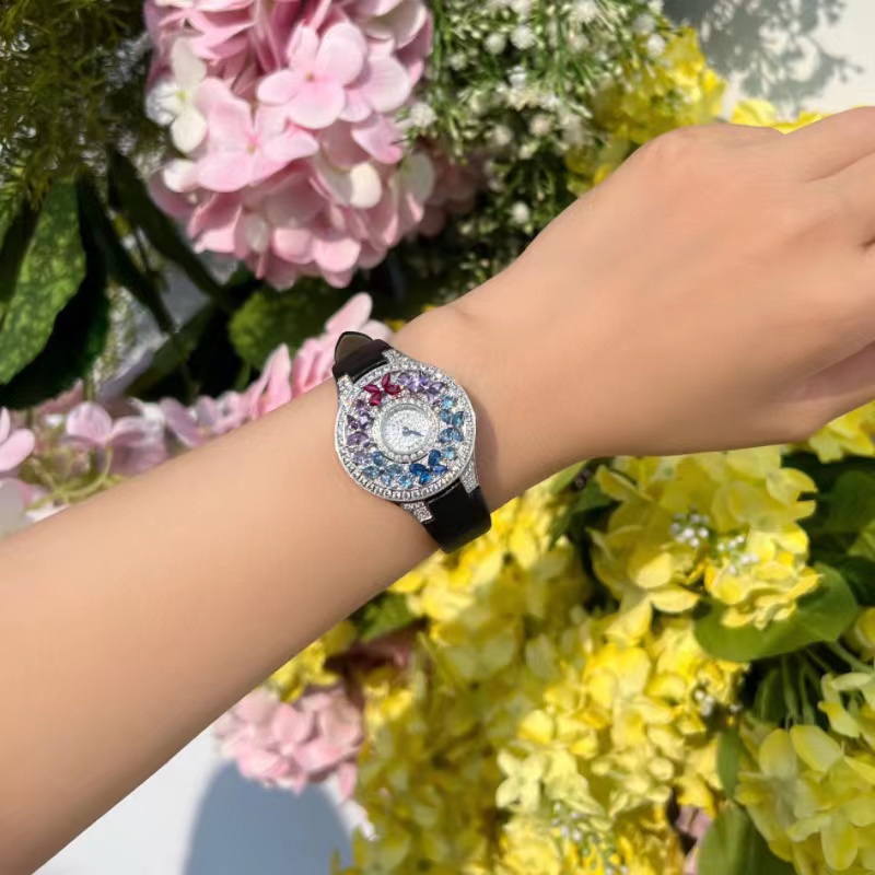 นาฬิกาผู้หญิงสีสันสดใสหรูหรา น - Jewels In Quartz Watches บทวิจารณ์และราคา